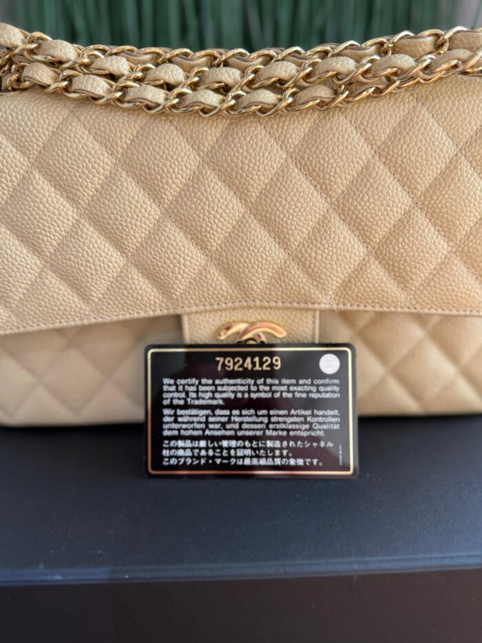 Chanel Classic Medium Vintage - Image 16