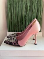 Manolo Blahnik Geronti Pink/black Satin And Lace Gerontiushi Pumps Size 36.5 - Image 2