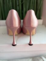 Manolo Blahnik Geronti Pink/black Satin And Lace Gerontiushi Pumps Size 36.5 - Image 3