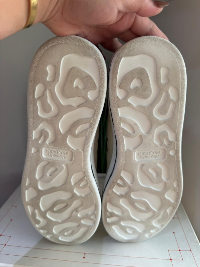 Alexander Mcqueen Black And White Outline Size 42 - Image 4
